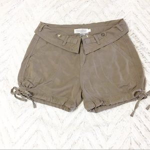 COPY - Monoreno Ladies Shorts Khaki Size S NWT